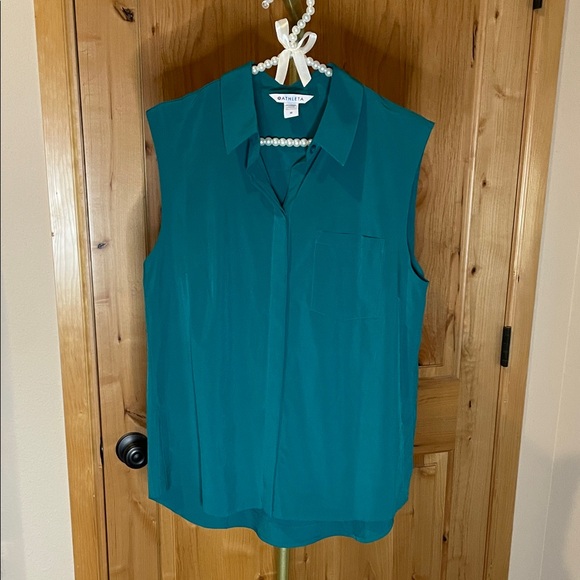 Athleta Tops - Athleta Teal Sleeveless Collared Blouse with Pocket Size M